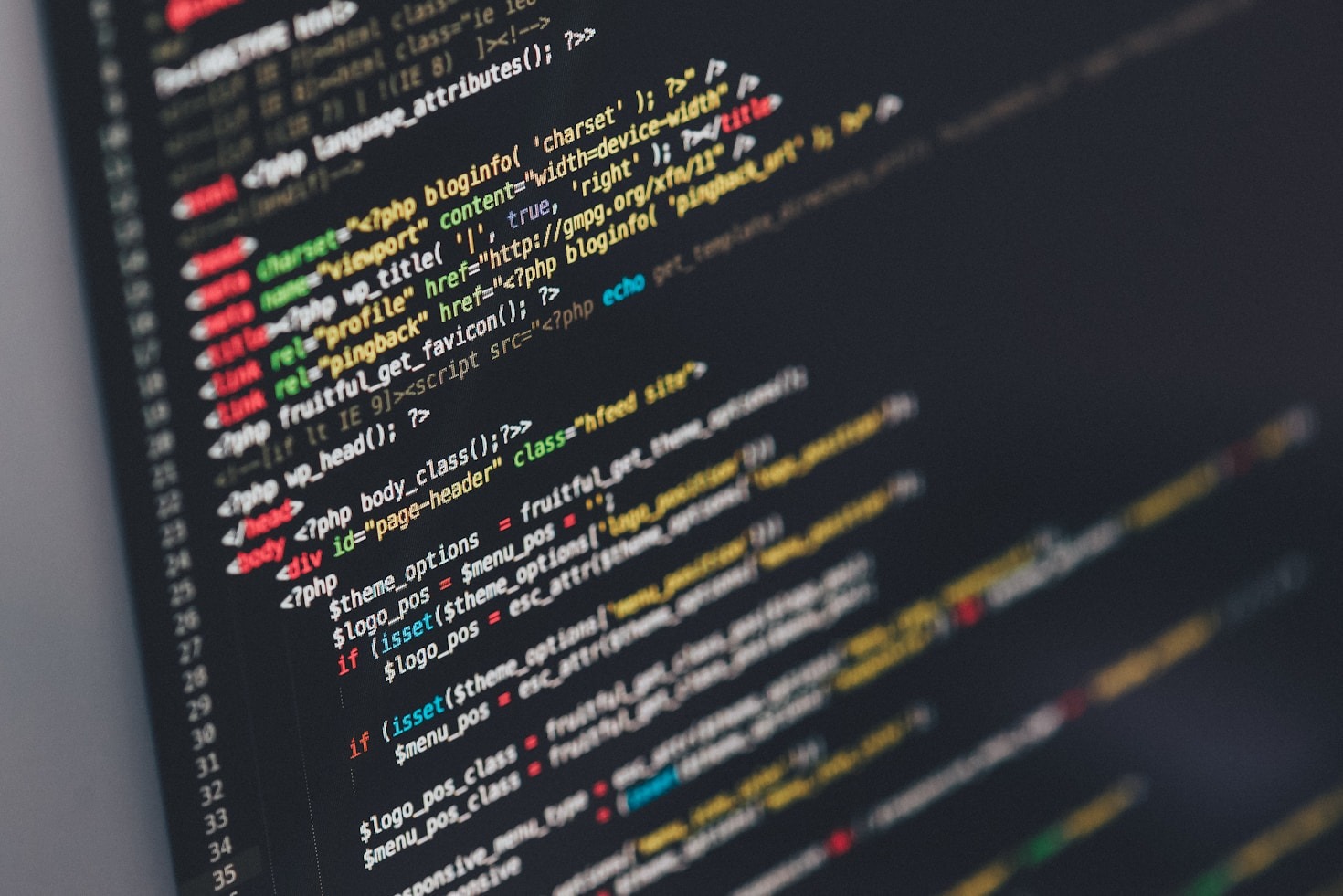 Why Local Communication Matters For Software Projects